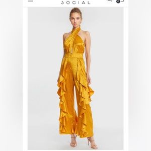 One 33 Social Mango Jumpsuit ✨☀️💛